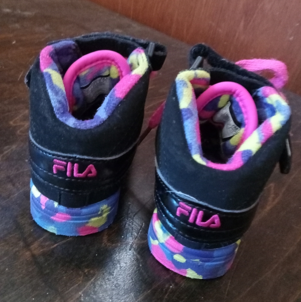 FILA Neon & Black Hi-top Lace Sneakers - Picture 2 of 6